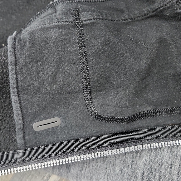 Lululemon Radiant Jacket II - Picture 12 of 12